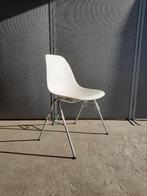 Vitra Eames 1x DSS wit ( los exemplaar ), Gebruikt, Wit, Koivistokade 1, 1013 AC Amsterdam, Eén