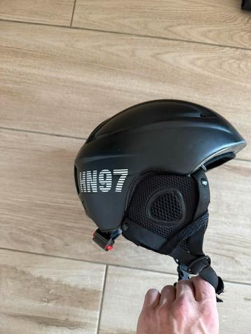 Nette ski helm zwat Human Nature maat S 53/55cm beschikbaar voor biedingen