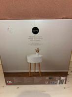Wit bijzettafel/ nachtkastje, Huis en Inrichting, Ophalen of Verzenden, Nieuw, Minder dan 45 cm, Minder dan 55 cm