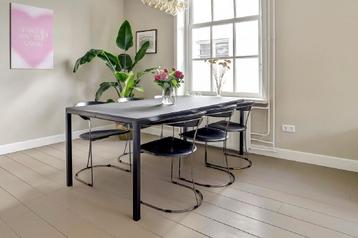 6x Ursela designstoelen – Italiaans topdesign beschikbaar voor biedingen