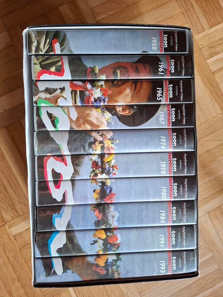 Toon hermans vhs banden, Ophalen