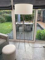 Witte design lamp met ronde kap, Ophalen of Verzenden, Zo goed als nieuw, Metaal, Minder dan 100 cm