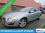 Volvo S60 1.6 T3 Momentum | Xenon | Camera | Trekhaak, Auto's, Voorwielaandrijving, 4 cilinders, 150 pk, Bluetooth