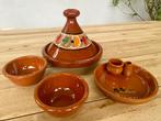Tajine, tapas en olijfschaaltje van aardewerk + recepten, Ophalen of Verzenden, Zo goed als nieuw, Overige materialen, Overige typen