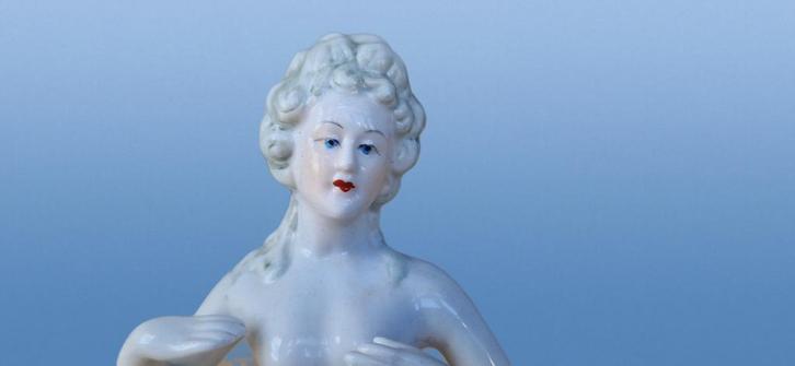 Antieke porseleinen half doll / speldenkussenpop ca. 1920, Antiek en Kunst, Antiek | Porselein, Ophalen of Verzenden