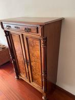Kleine kast met deurtjes - 135x95x42 cm, Ophalen, Gebruikt, 100 tot 150 cm, 50 tot 100 cm