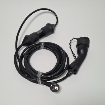 Polestar Mobiele thuislader type 2 voor 220v beschikbaar voor biedingen