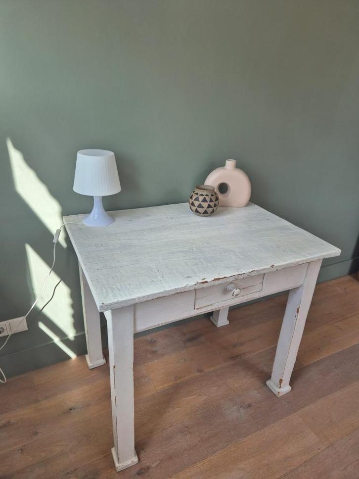 Brocante tafel / bureau, Antiek en Kunst, Curiosa en Brocante, Ophalen