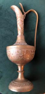 Knopvaasje uit het midden van de eeuw, Ophalen of Verzenden