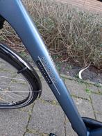 Zo goed als nieuwe fiets met slot en tassen, Versnellingen, Zo goed als nieuw, 57 tot 61 cm, Ophalen