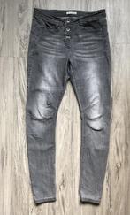 Mooie Damesjeans SUMMUM woman, stretch, Summum Woman, Ophalen of Verzenden, Zo goed als nieuw, W28 - W29 (confectie 36)