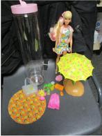 BARBIE COLOR REVEAL FOAM met Accessoires NIEUW, Verzamelen, Poppen, Ophalen of Verzenden, Nieuw, Accessoires