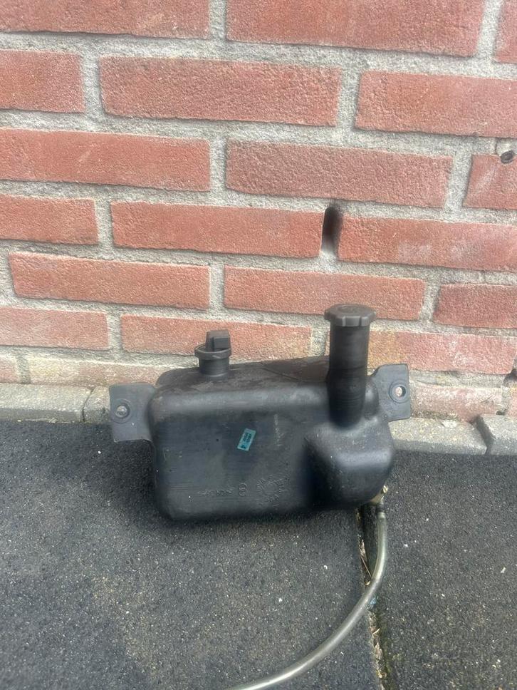 Gilera runner olietank, Motoren, Tuning en Styling, Ophalen of Verzenden