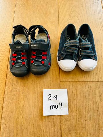 2 paar kinderschoenen (maat 29) beschikbaar voor biedingen