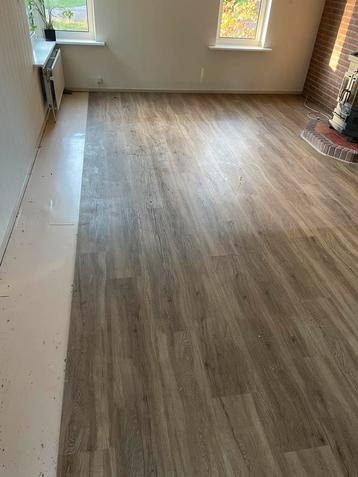 Pvc vloer incl kurk beschikbaar voor biedingen