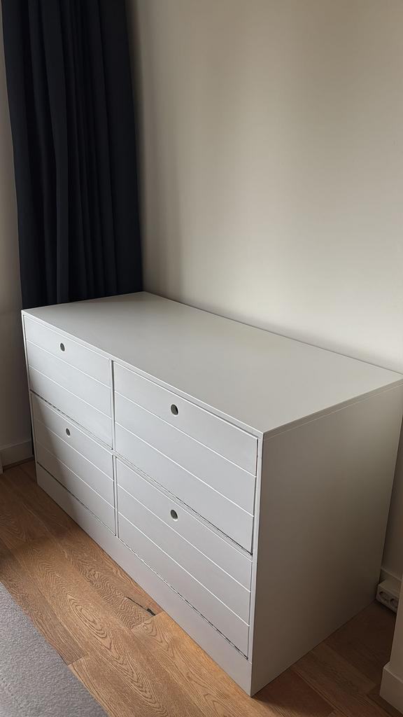 Houten dressoir 140 cm x 60 cm, Huis en Inrichting, Kasten | Ladekasten, Zo goed als nieuw, Minder dan 100 cm, 200 cm of meer