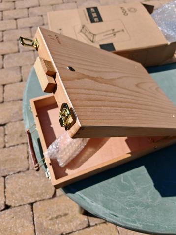 Painting Case - Portable Easel beschikbaar voor biedingen