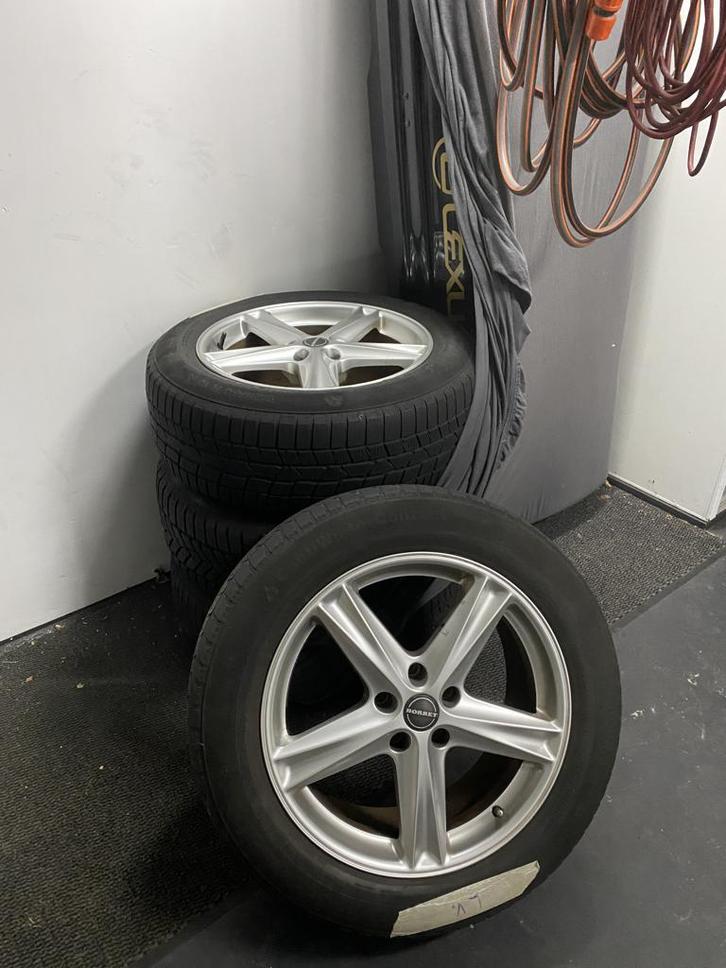 Velgen plus winterbanden, Auto-onderdelen, Banden en Velgen, Banden en Velgen, Winterbanden, 18 inch, 225 mm, Terreinwagen, Gebruikt