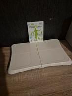 Wii balance board + wii fit plus spel, Spelcomputers en Games, Spelcomputers | Nintendo Consoles | Accessoires, Ophalen of Verzenden