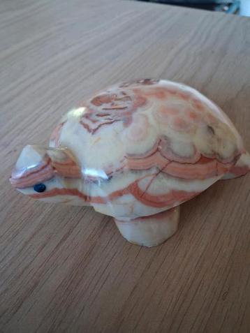 Schildpad onyx natuursteen  beschikbaar voor biedingen