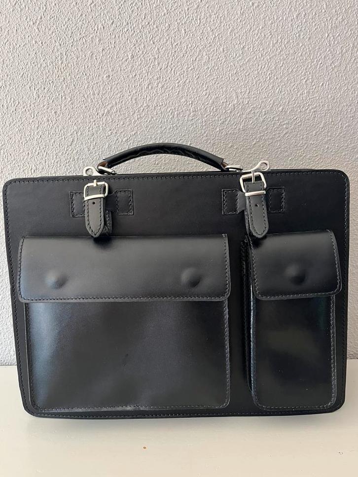 Zwarte leren (laptop)tas, Computers en Software, Laptoptassen, Nieuw, Ophalen