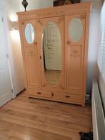 Mooie spiegel kast, Huis en Inrichting, Kasten | Kledingkasten, 150 tot 200 cm, Gebruikt, Ophalen of Verzenden, 50 tot 75 cm