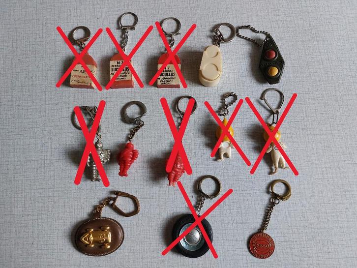 Sleutelhangers - Michelin, Esso, Kleber, Vredestein, Borne, Verzamelen, Merken en Reclamevoorwerpen, Gebruikt, Gebruiksvoorwerp