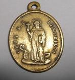 zeer oud hangertje uit de tijd Jugenstil (BENEDICTI), Ophalen of Verzenden, Koper, Hanger