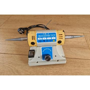 Goudsmid mini polijstmachine beschikbaar voor biedingen