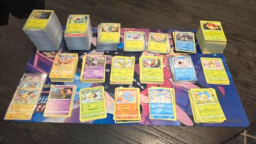 Bulk pokémon kaarten (912), Hobby en Vrije tijd, Verzamelkaartspellen | Pokémon, Zo goed als nieuw, Ophalen of Verzenden