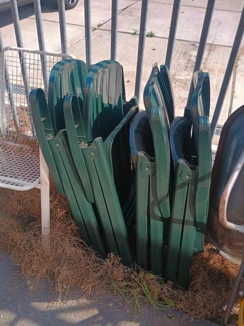 Diverse tuinstoelen, Tuin en Terras, Tuinsets en Loungesets, Zo goed als nieuw, Kunststof, 3 zitplaatsen, Ophalen