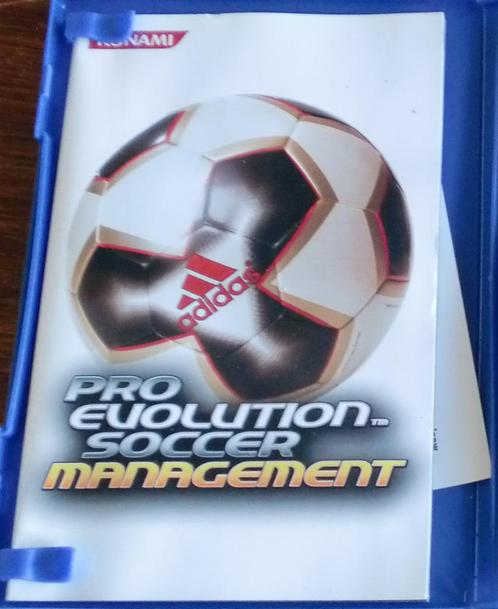 Pro Evolution Soccer Management  Alleen boekjes 1,00, Spelcomputers en Games, Games | Sony PlayStation 2, Zo goed als nieuw, Sport