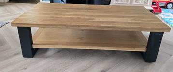 Salontafel beschikbaar voor biedingen