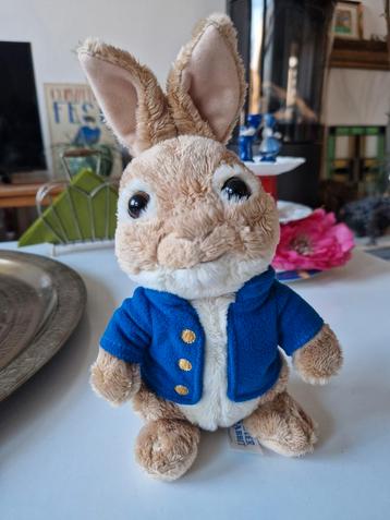 Peter Rabbit + 4 Beatrix Potter leesboekjes met stikkervel beschikbaar voor biedingen
