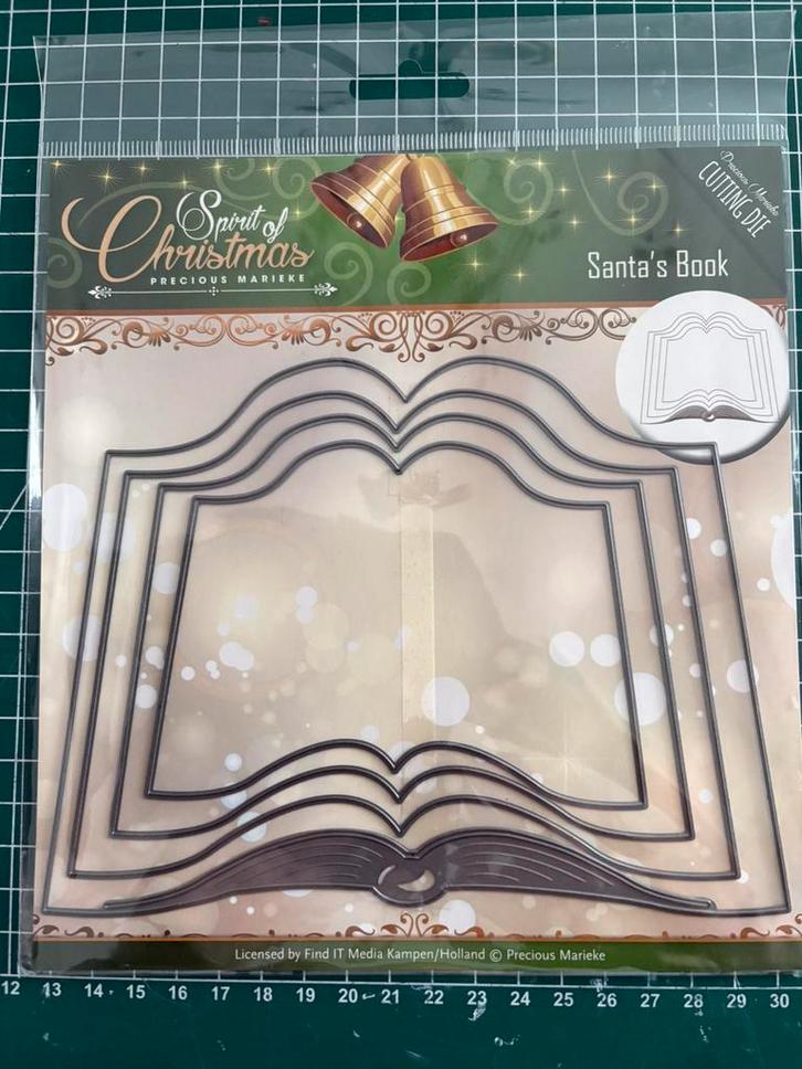 Precious Marieke Santa's Book Snijmal, Hobby en Vrije tijd, Scrapbooking, Zo goed als nieuw, Ophalen of Verzenden