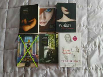 Boeken van Esther Verhoef beschikbaar voor biedingen