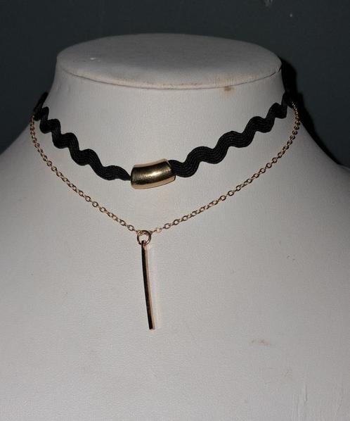 Mooie nieuwe zwart met gouden Ketting, Sieraden, Tassen en Uiterlijk, Kettingen, Nieuw, Goud, Zwart, Verstelbaar, Ophalen of Verzenden