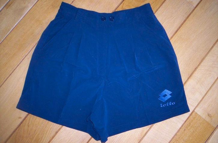 LOTTO tennis broekje donker blauw maat 176, Kinderen en Baby's, Kinderkleding | Maat 176, Zo goed als nieuw, Meisje, Broek, Ophalen of Verzenden