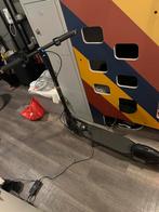 Segway Ninebot E2 - Uitstekende Staat, Fietsen en Brommers, Steps, Ophalen of Verzenden, Zo goed als nieuw, Elektrische step (E-scooter)