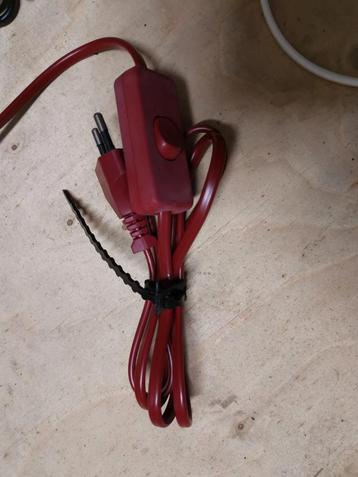 Snoer met schakelaar en stekker - 2 aderig beschikbaar voor biedingen