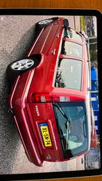 Volvo V70 2.5 1999 Rood, Auto's, Volvo, Voorwielaandrijving, 74 €/maand, 1434 kg, Stationwagon