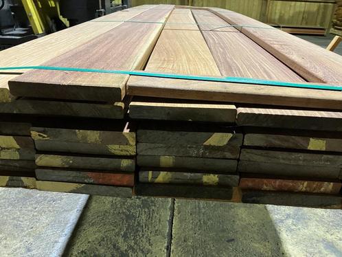 hardhout-cumaru-vlonderplanken-terrasplanken-planken-vlonder, Tuin en Terras, Palen, Balken en Planken, Nieuw, Planken, 250 cm of meer