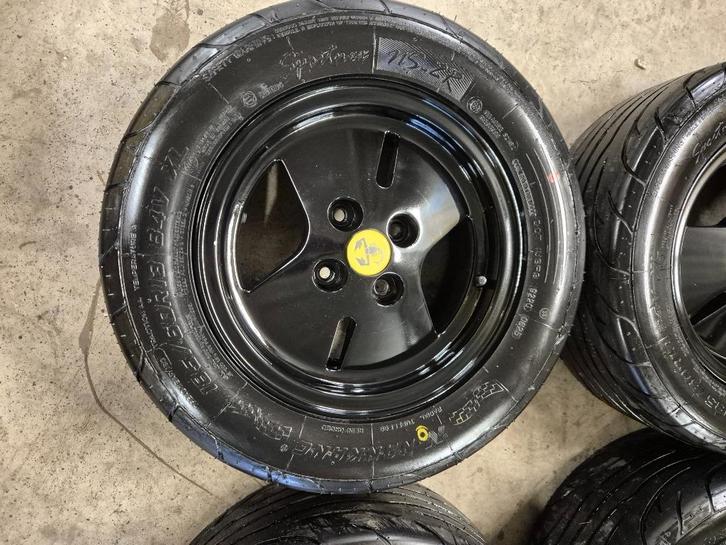 13 inch magnesium velgen Fiat,Lancia plus nieuwe banden, Auto-onderdelen, Banden en Velgen, Velg(en), Zomerbanden, 13 inch, 185 mm