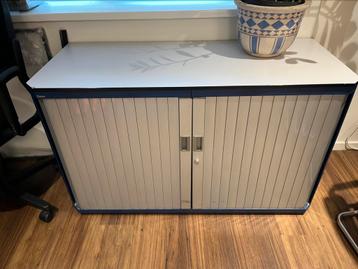 Tka Gispen roldeurkast  beschikbaar voor biedingen