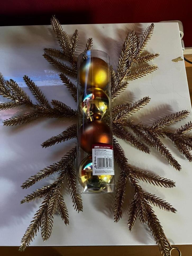 goudkleurige kerstversiering, Diversen, Kerst, Nieuw, Ophalen