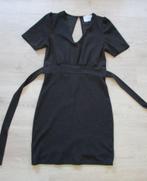 Jurk Sisters Point mt M, Maat 38/40 (M), Zwart, Sisters Point, Ophalen of Verzenden