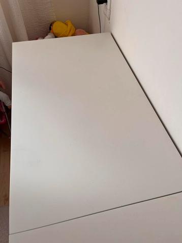 IKEA Malm Ladekast - Zo Goed Als Nieuw! - afbeelding 1