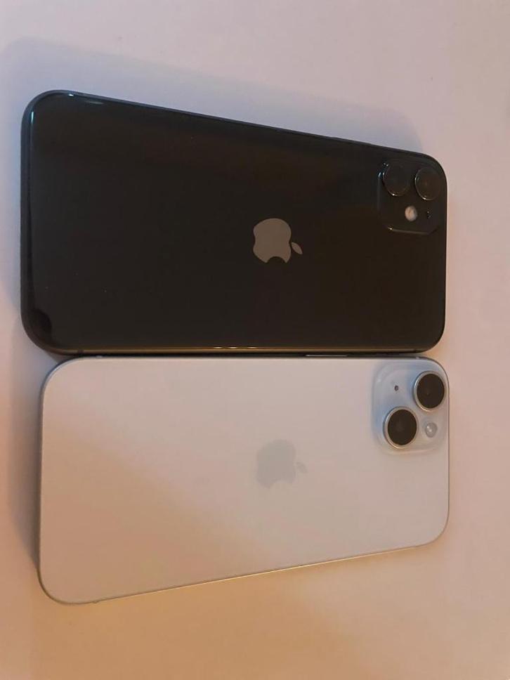 Apple iphone 11 & 15, Telecommunicatie, Mobiele telefoons | Apple iPhone, Zo goed als nieuw, 64 GB, Zonder abonnement, Zonder simlock