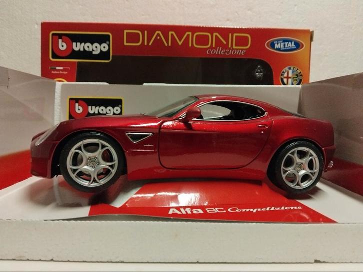 Alfa Romeo 8C Competizione metallic Bburago metal 1:18 KRD, Hobby en Vrije tijd, Modelauto's | 1:18, Zo goed als nieuw, Auto, Bburago