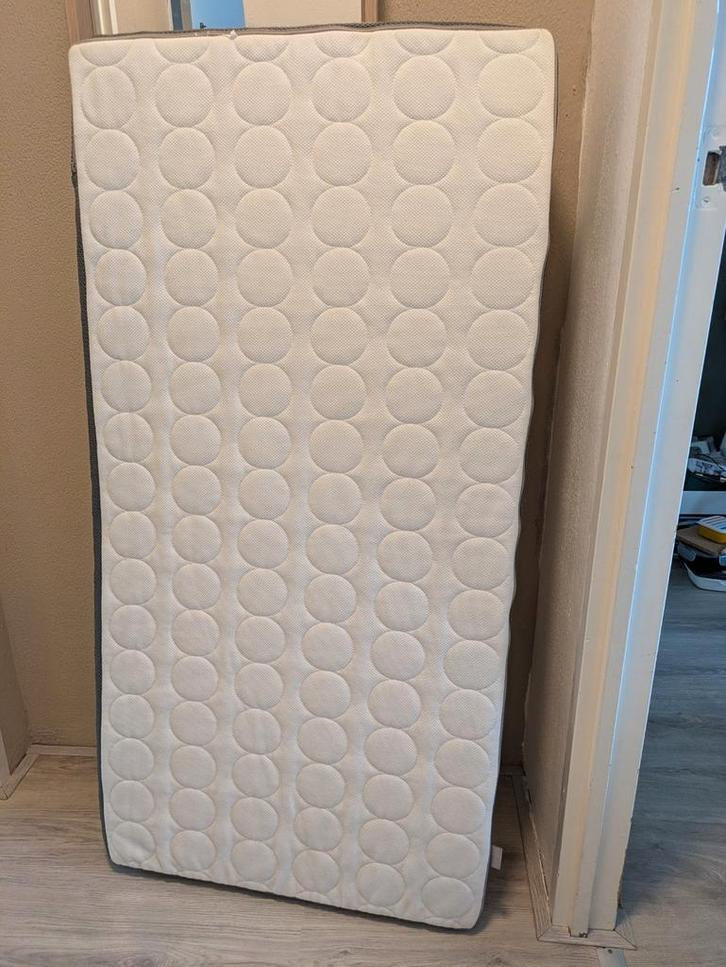 IKEA Himlavalv 120x60 kindermatras, Kinderen en Baby's, Kinderkamer | Bedden, Zo goed als nieuw, Minder dan 140 cm, Minder dan 70 cm